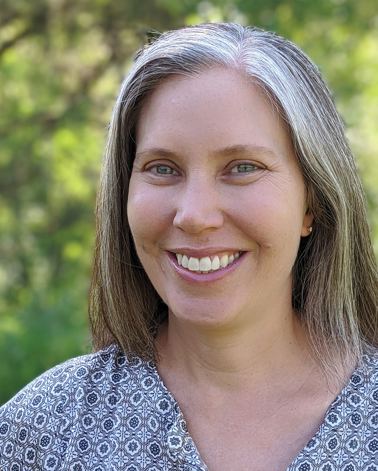 A photo shows a headshot of psychologist Tera Letzring.