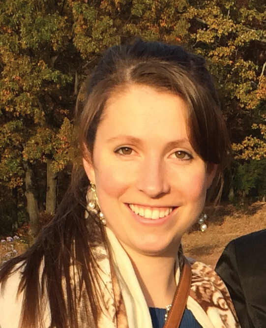 A headshot of April Lawson.