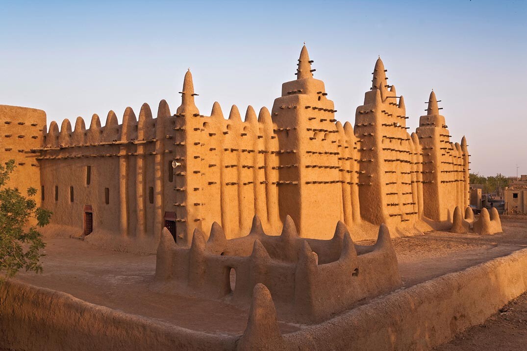 A view of the Jenne Mosque.